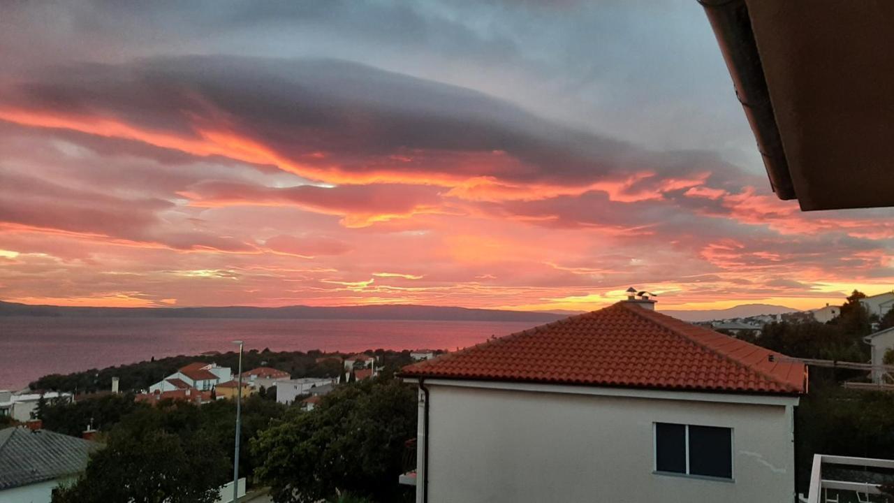 Appartamento Nina Seaview Novi Vinodolski Esterno foto